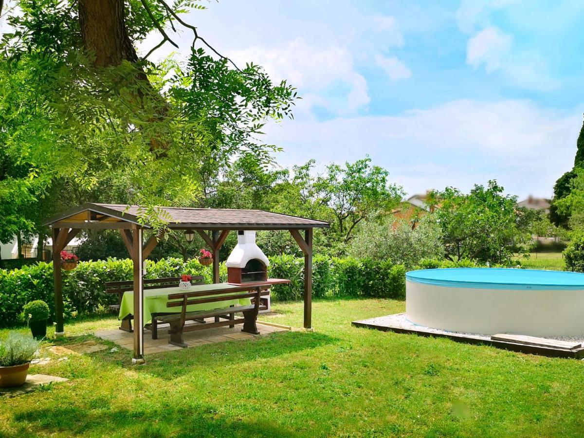 Holiday Home Sara - Prc136 By Interhome Poreč Buitenkant foto